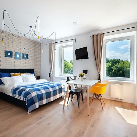 Apartamenty Manufaktura Лодзь Экстерьер фото