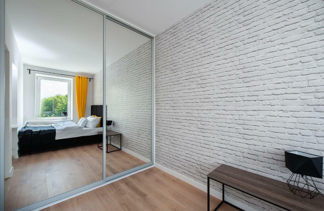 Apartamenty Manufaktura Лодзь Экстерьер фото